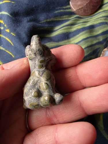 Carvings mixed material - mixed,